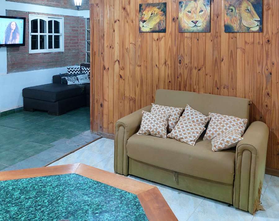 Oportunidad 3 Casas Juntas En Centro Villa Carlos Paz - Casa en Venta en Villa Carlos Paz con 4 dorm., 6 amb., 263 m2 cubiertos y 642 m2 totales - imagen 8