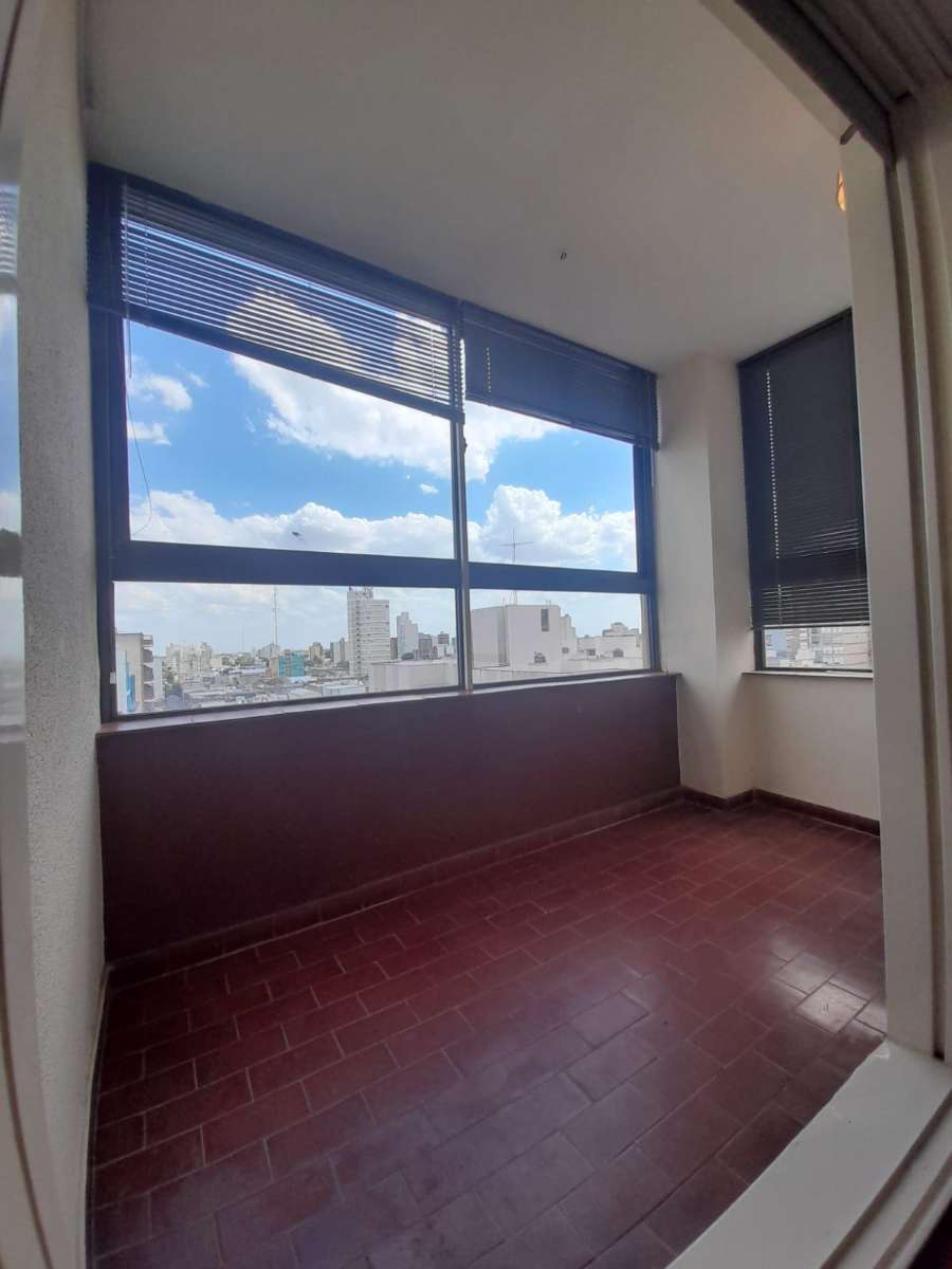 VENDO DEPARTAMENTO CENTRO - Imagen 3