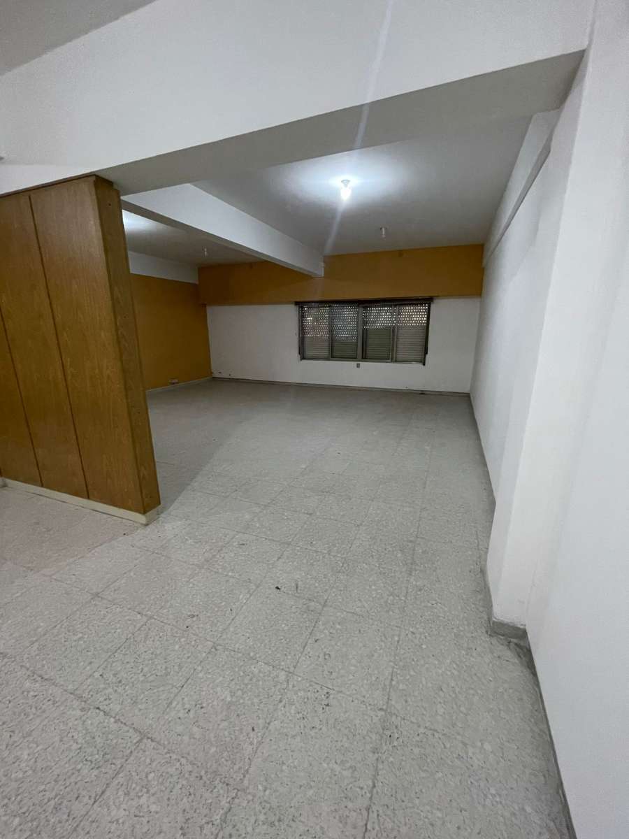 las heras 154, Esteban Echeverria