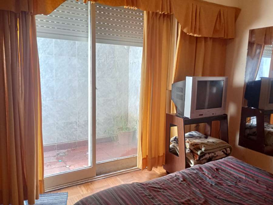 Comprar Departamento en Retiro · dueño directo · No tiene dorm · 1 ambientes · 28 m² de lote - Imagen 2