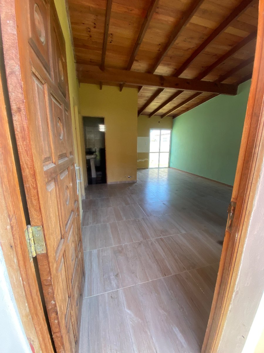 Venta De 4 Chalets A Estrenar!!! 3 Amb Grandes - Casa en Venta en Mar del Tuyu con 2 dorm., 3 amb., 56 m2 cubiertos y 600 m2 totales - imagen 3