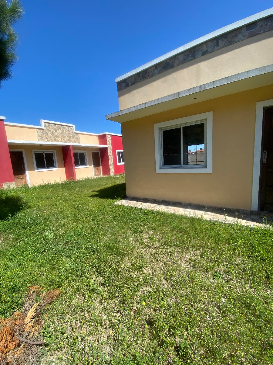 Venta De 4 Chalets A Estrenar!!! 3 Amb Grandes - Casa en Venta en Mar del Tuyu con 2 dorm., 3 amb., 56 m2 cubiertos y 600 m2 totales - imagen 4