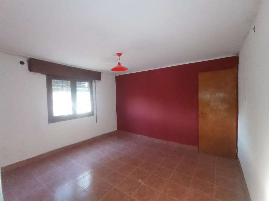Vendo Propiedad En Barrio Alberdi - Casa en Venta en Río Cuarto con 3 dorm. y 328 m2 totales - imagen 5