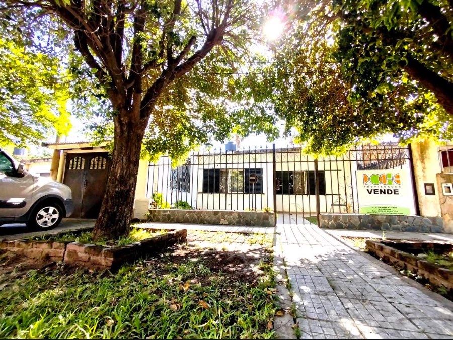 Casa en Villa Gobernador Gálvez con GRAN ubicación - Imagen 3