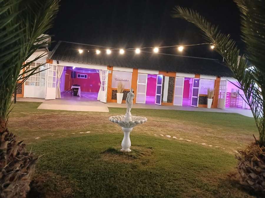 Cabaa Y Saln De Eventos En Venta - Casa en Venta en Maipu con 4 dorm., 3 amb. y 260 m2 totales - imagen 5