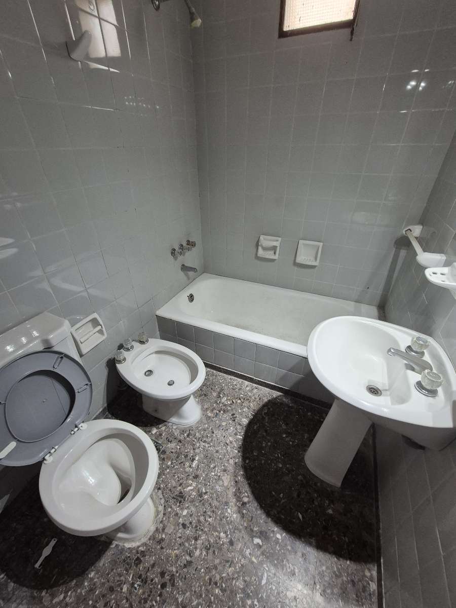 Dueo Vende-hermoso Departamento A Metros De Peatonal Sarmiento, Pleno Centro De Mendoza. - Departamento en Venta en Mendoza con 2 dorm., 3 amb. y 80 m2 cubiertos - imagen 8
