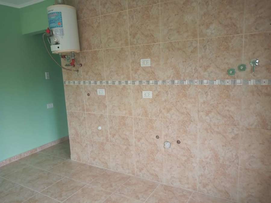 Vendo! Monoambiente, Con Amplio Patio Verde Y Garaje Semicubierto. - Casa en Venta en El Tio con 6 dorm., 50 m2 cubiertos y 306 m2 totales - imagen 6