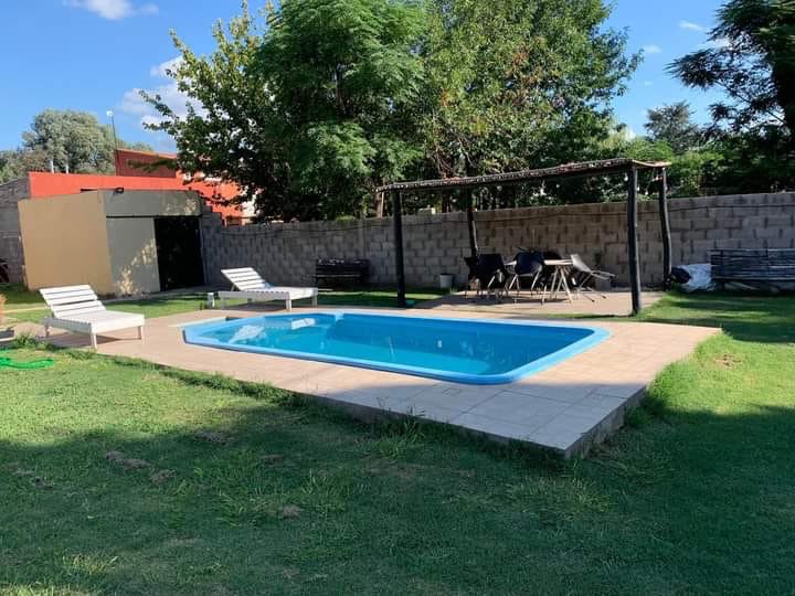 Excelente Casa en Chivilcoy en Venta · dueño directo · 3 dorm · cochera - Imagen 2