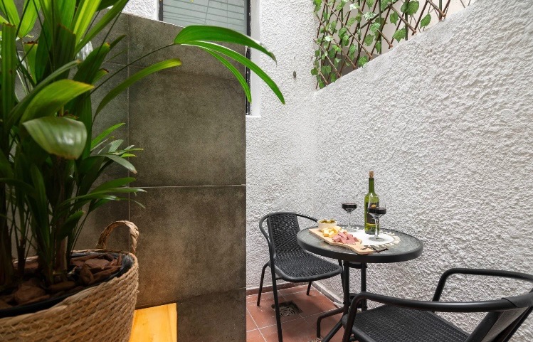 Departamento En Pozo En Venta En Parque Batlle, Montevideo, Con Patio Y 3 Ambientes - Departamento en pozo en Venta en Uruguay con 1 dorm., 3 amb. y 45 m2 cubiertos - imagen 12