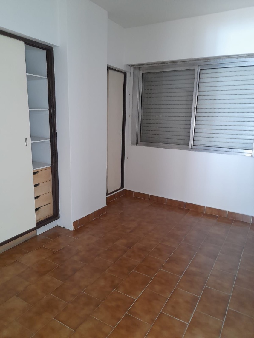 Cochera en venta en Neuquén, a metros de Av. Argentina - Imagen 4