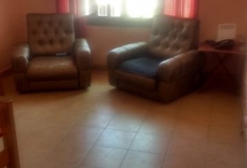 Excelente Casa en Capitan Sarmiento en Venta · dueño directo · 2 dorm · 350 m² de lote - Imagen 4
