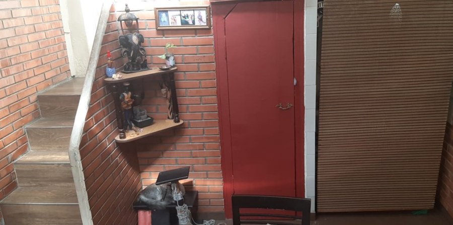 Casa en Venta en Villa Pueyrredón con 3 dorm., 4 amb., 80 m2 cubiertos y 96 m2 totales - imagen 2