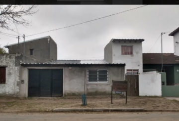 Excelente Casa en Mar de Ajo en Venta · dueño directo · 3 dorm · cochera · 200 m² de lote - Imagen 2