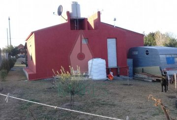 Casa en Venta en Embalse con 2 dorm y cochera - Imagen 3