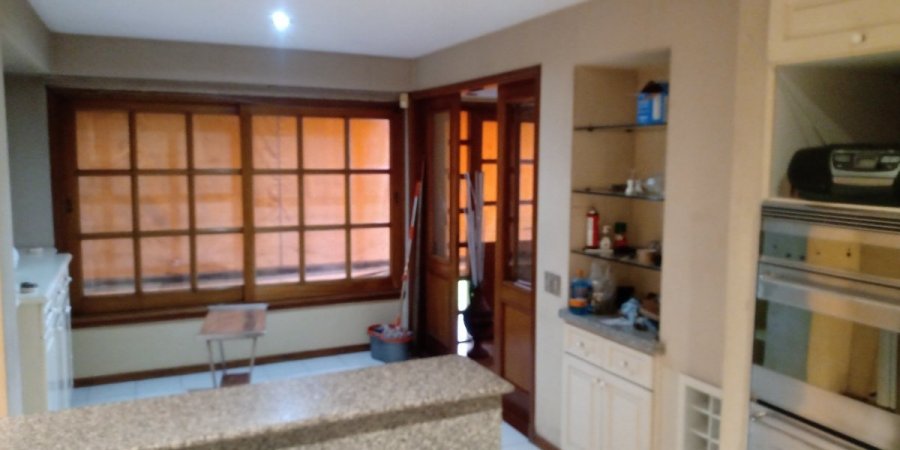 Casa en Alquiler en Esteban Echeverria con 3 dorm., 6 amb., 140 m2 cubiertos y 450 m2 totales - imagen 9