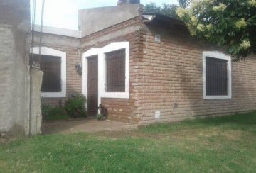 Los Naranjos 2500, Bahía Blanca