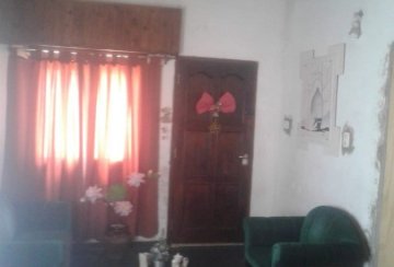 Casa en Venta en Bahía Blanca con 1 dorm y 246 m² de lote - Imagen 3