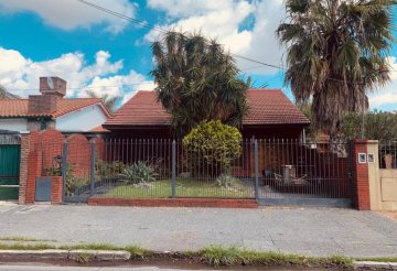 Casa en Venta en San Justo con · dueño directo · 4 o más dorm · 10 m² de lote - Imagen 2