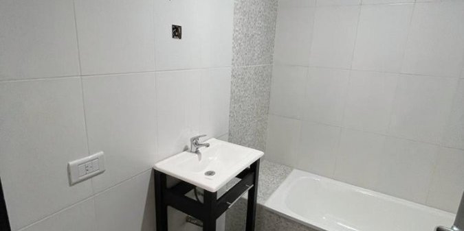 Departamento en Venta en Lanus con 1 dorm., 1 amb. y 41 m2 cubiertos - imagen 8