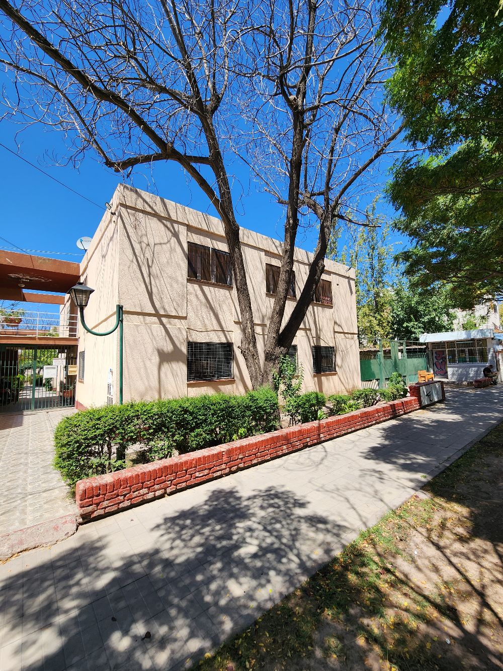 Casa en Las Heras: en Venta · barrio privado · dueño directo · 3 dorm · cochera - Imagen 1