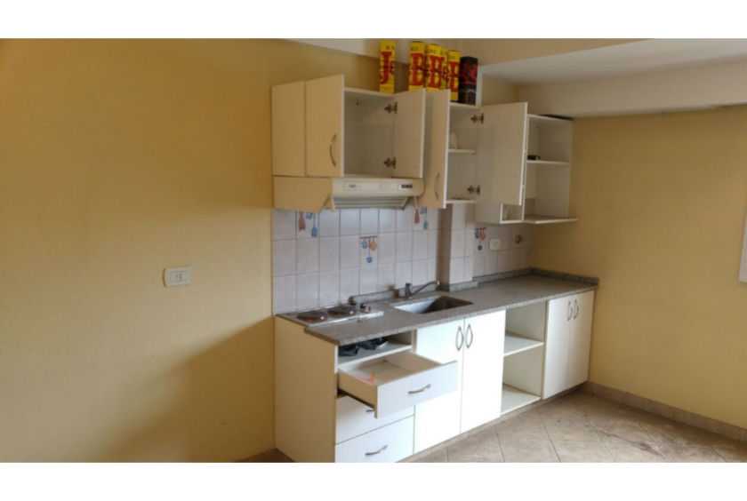 Vendo Centro San Miguel Amplio Dpto Luminoso Grande Monoambiente - Departamento en Venta en San Miguel con 6 dorm., 1 amb. y 30 m2 cubiertos - imagen 4
