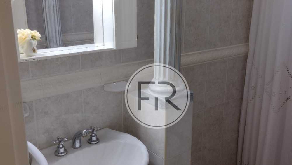 Se Vende Propiedad En Rio De Los Sauces - Excelente Ubicacin, Frente Al Balneario Principal. - Casa en Venta en Río Cuarto con 3 dorm., 200 m2 cubiertos y 385 m2 totales - imagen 10