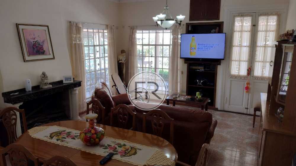 Se Vende Propiedad En Rio De Los Sauces - Excelente Ubicacin, Frente Al Balneario Principal. - Casa en Venta en Río Cuarto con 3 dorm., 200 m2 cubiertos y 385 m2 totales - imagen 13