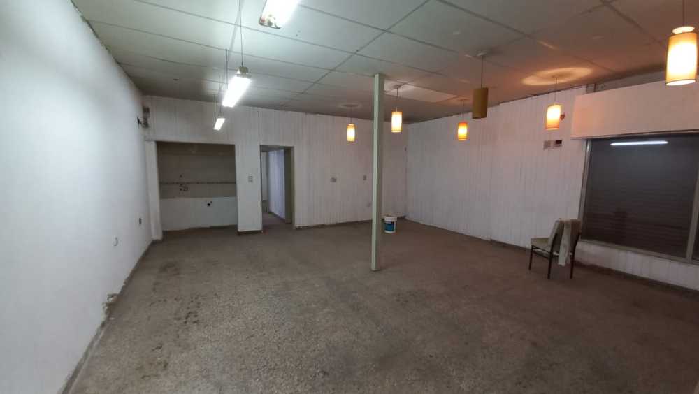 Local + Galpon/deposito en Venta. Sobre Av Sabattini 4300, Zona Ideal. - Imagen 5