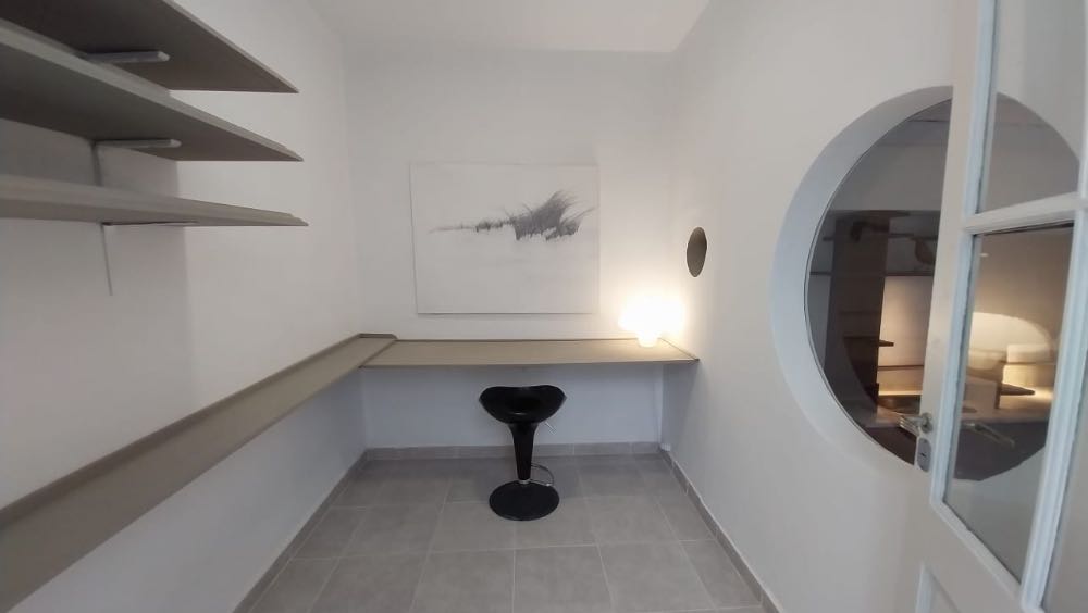 Casa De Pasillo! Impecable! Luminosa! Rioja 2500 - Casa en Venta en Rosario con 3 dorm., 6 amb., 140 m2 cubiertos y 170 m2 totales - imagen 6