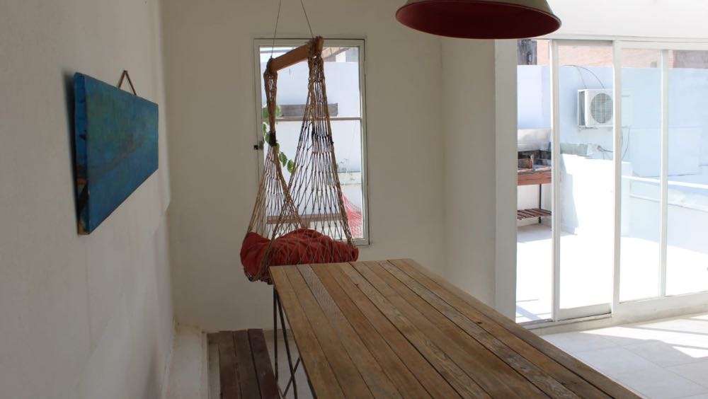 Casa De Pasillo! Impecable! Luminosa! Rioja 2500 - Casa en Venta en Rosario con 3 dorm., 6 amb., 140 m2 cubiertos y 170 m2 totales - imagen 13