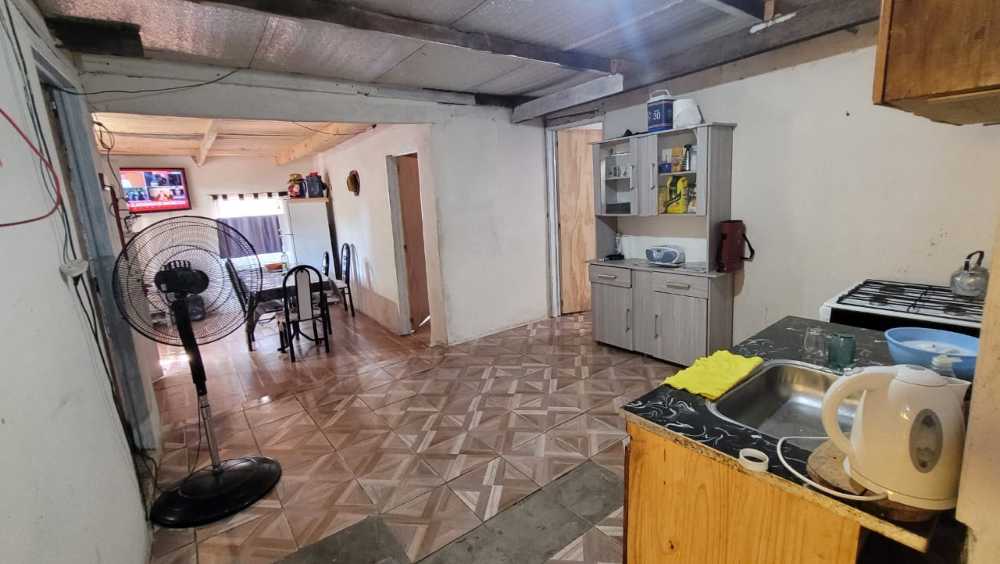 Casa disponible en Villa de Mayo · dueño directo · 2 dorm · 2 cocheras · 300 m² de lote - Imagen 1