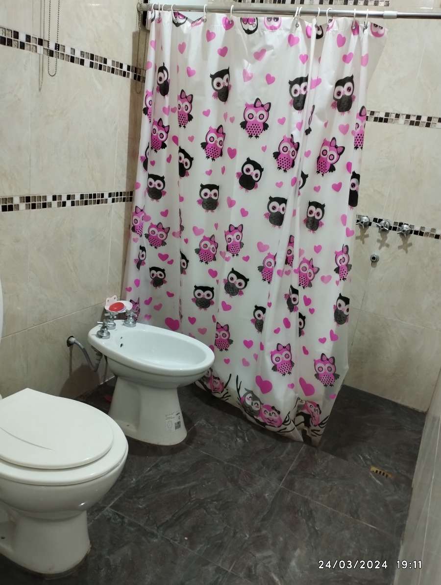 Vendo Hermosa Casa - Casa en Venta en Córdoba con 3 dorm., 6 amb., 199 m2 cubiertos y 250 m2 totales - imagen 10