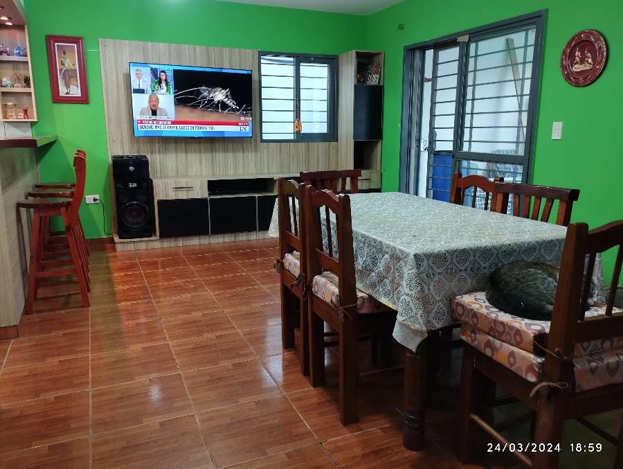Vendo Hermosa Casa - Casa en Venta en Córdoba con 3 dorm., 6 amb., 199 m2 cubiertos y 250 m2 totales - imagen 6