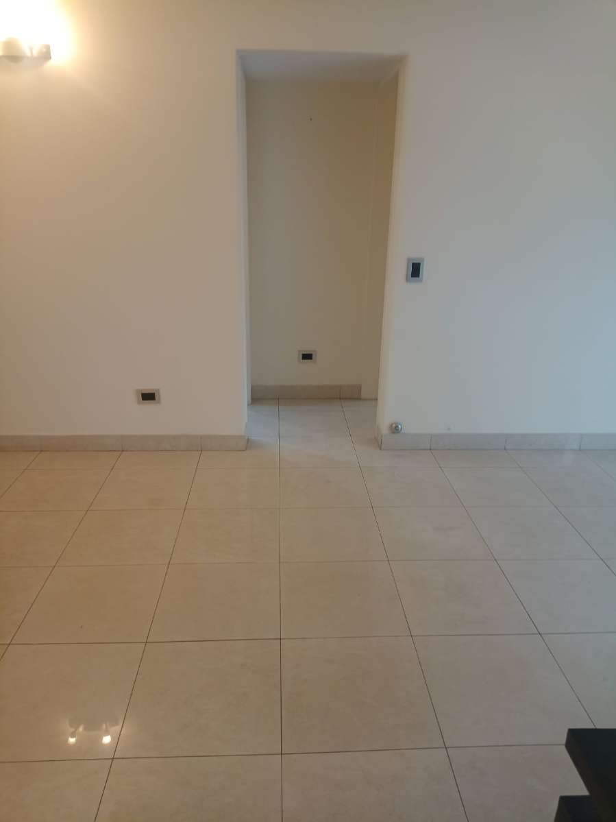 LANUSSITA: DUEÑO DIRECTO: IMPECABLE DEPARTAMENTO EN EDIFICIO EMBLEMATICO Y UNICO EN SU SEGMENTO!!! - Imagen 3