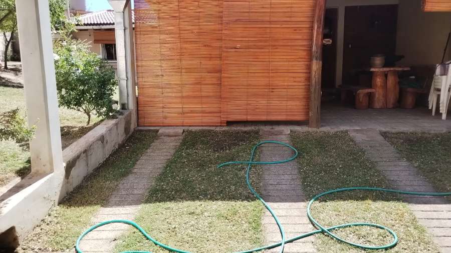 Casa En Venta En El Trapiche San Luis - Casa en Venta en San Luis con 2 dorm., 5 amb., 142.000 m2 cubiertos y 442.000 m2 totales - imagen 4