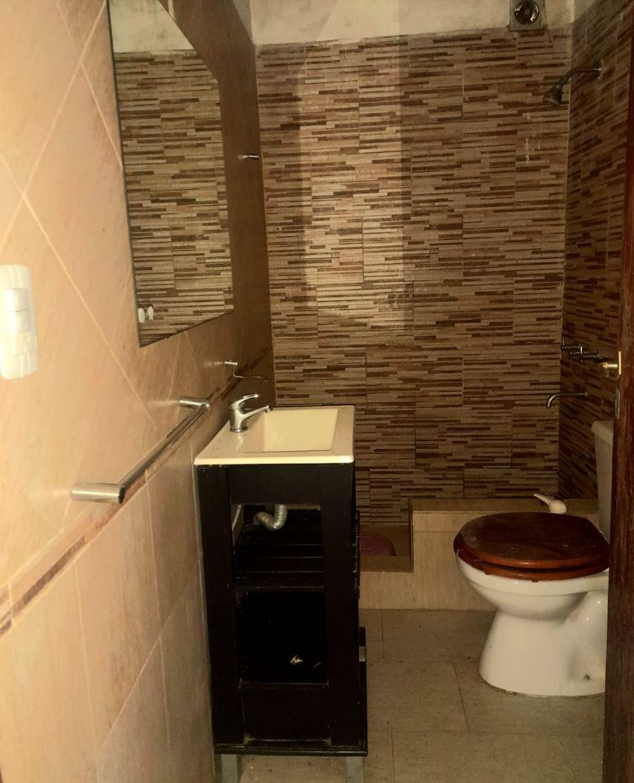 En Lomas de Zamora, Casa en Venta · dueño directo · 2 dorm · 3 ambientes · 45 m² de lote - Imagen 4