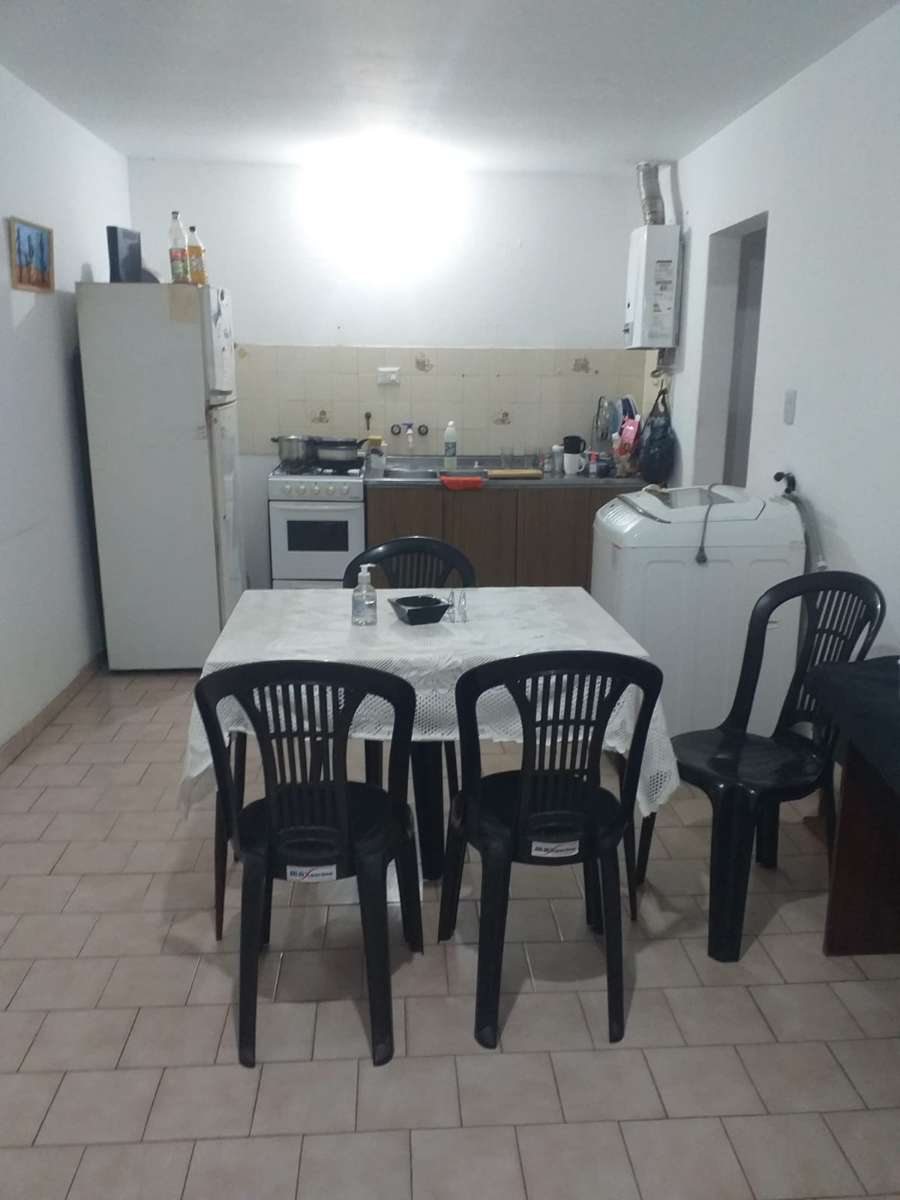 SE ALQUILA DPTO 1 DORM BARRIO ALBERDI - Imagen 2