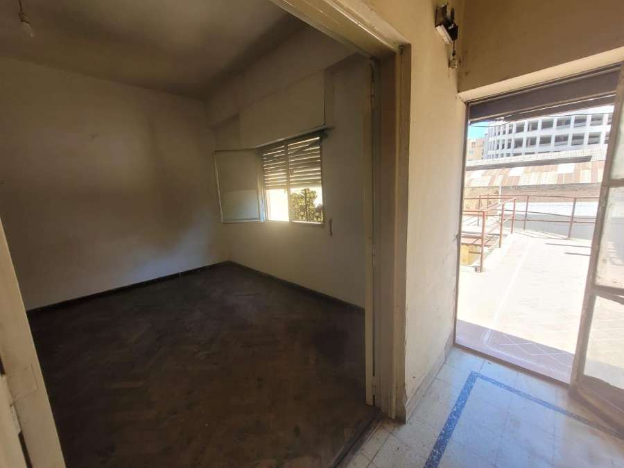 OPORTUNIDAD DE INVERSION SE VENDE CASA + LOCAL COMERCIAL - Imagen 5