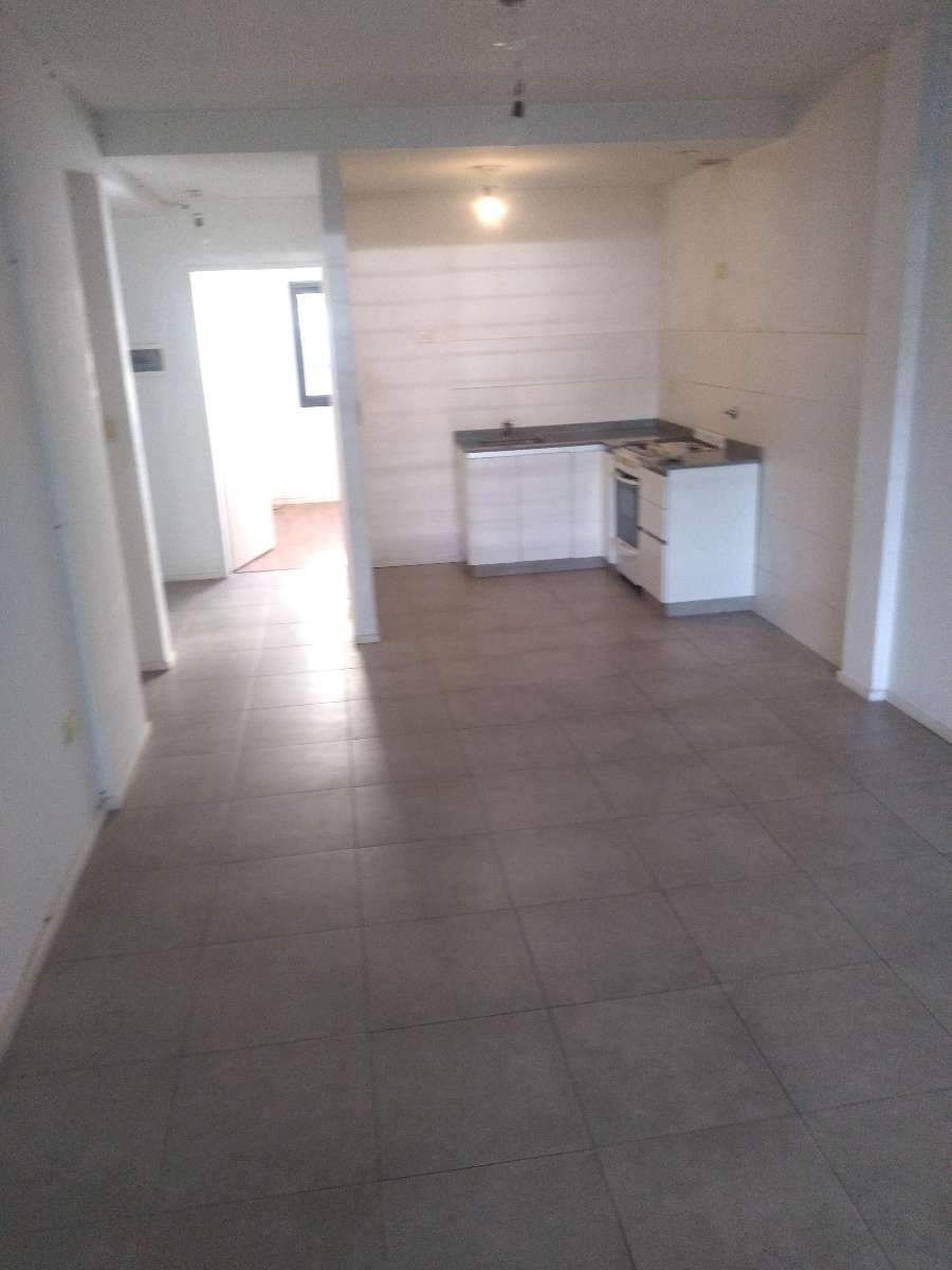 Alquilo Depto Dos Amb Con Balcon A Calle Y Cochera Fija En V. Urquiza Residencial - Departamento en Alquiler en Villa Urquiza con 1 dorm., 2 amb. y 43 m2 cubiertos - imagen 5