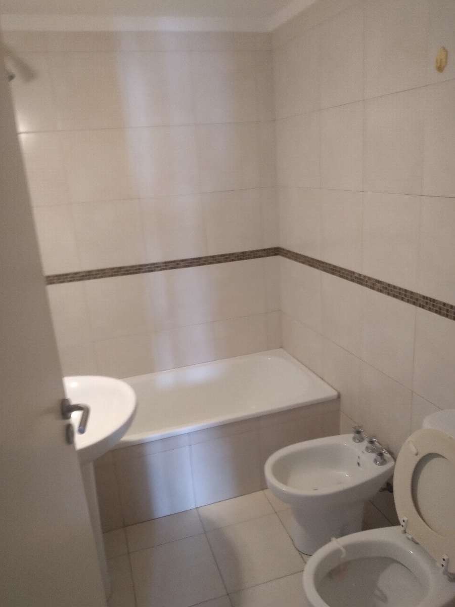 Alquilo Depto Dos Amb Con Balcon A Calle Y Cochera Fija En V. Urquiza Residencial - Departamento en Alquiler en Villa Urquiza con 1 dorm., 2 amb. y 43 m2 cubiertos - imagen 7