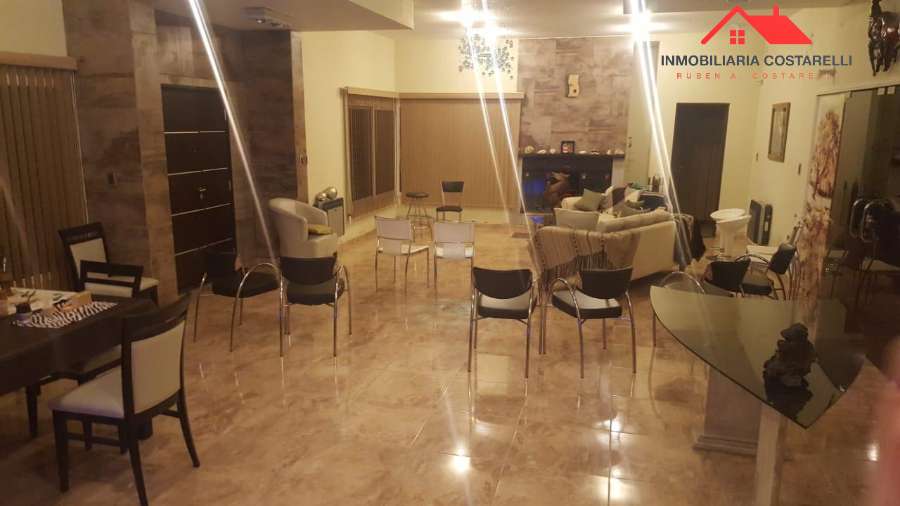 Exclusiva Casa de Campo con Potencial Gastronómico en Falda del Carmen - Imagen 2