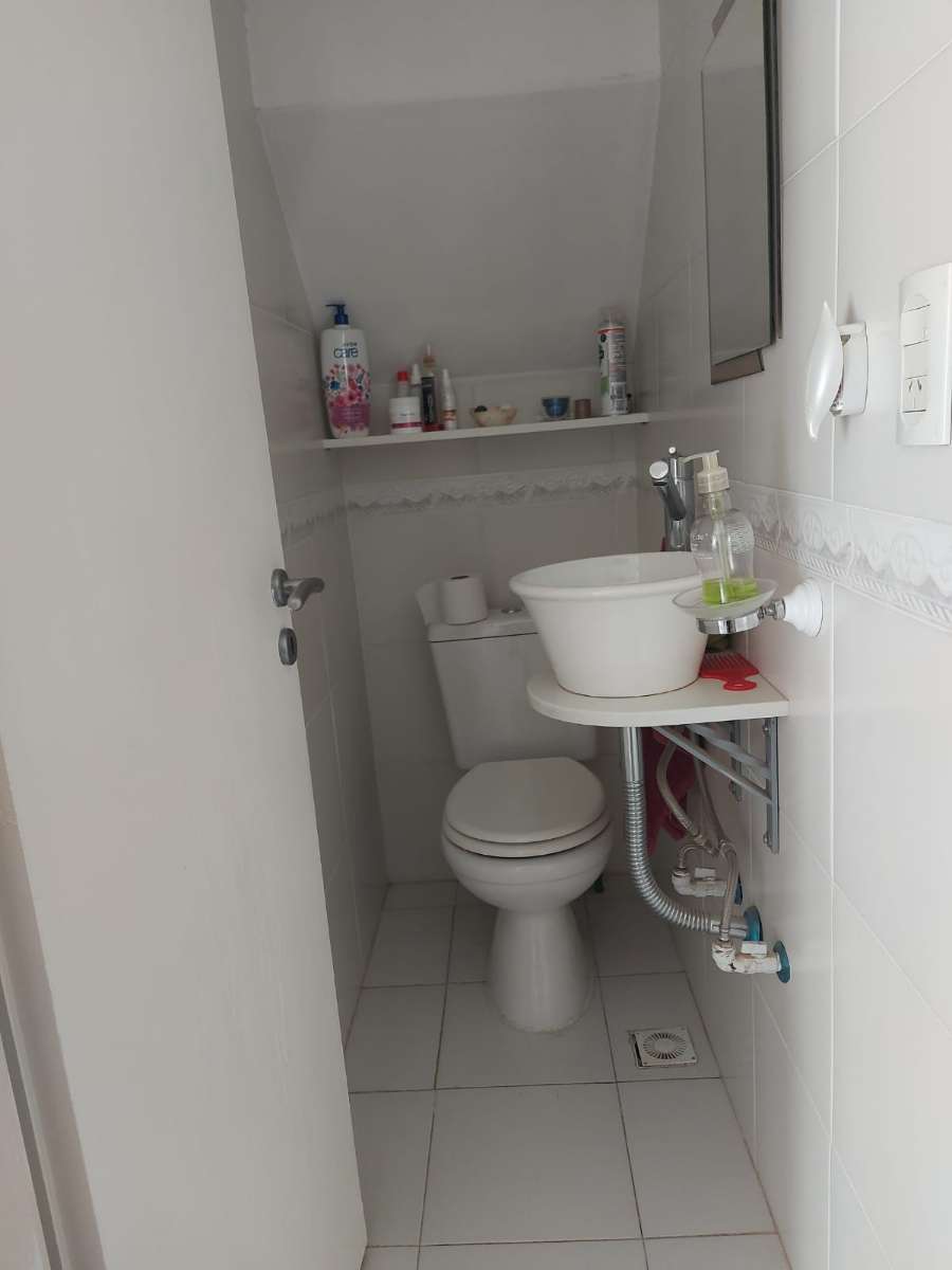 Casa en Venta en Plottier, · dueño directo · 2 dorm · 6 ambientes · 100 m² de lote - Imagen 3