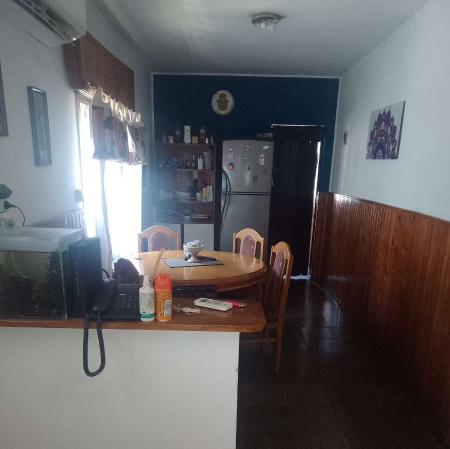 Casa en Venta en Rosario, · dueño directo · 2 dorm · 5 ambientes · 96 m² de lote - Imagen 4