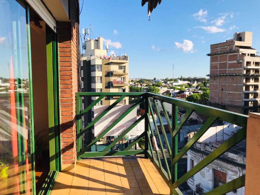 Excelente Departamento en Floresta en Venta · dueño directo · 2 dorm · cochera · 71 m² de lote - Imagen 2