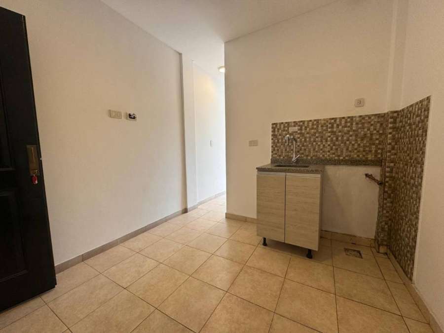 Dpto Estandar en Venta Castelli 400, Avellaneda - Imagen 4