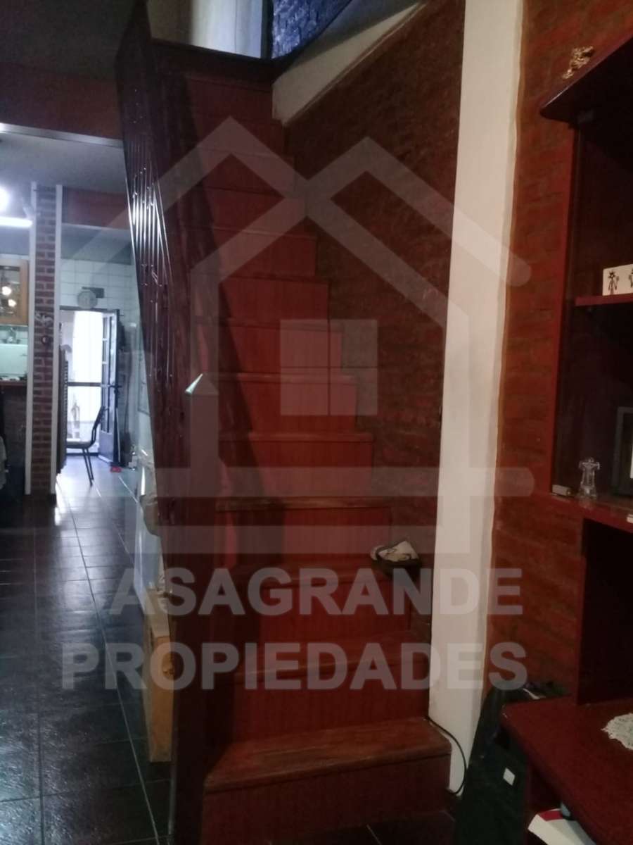 Las Tunas 4824, Hurlingham
