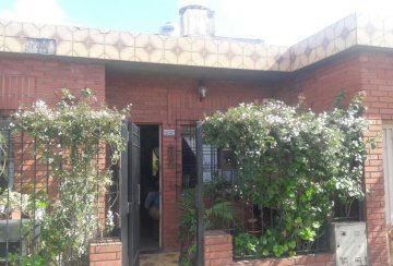 Casa en Venta Charras 3500, Hurlingham - Imagen 1