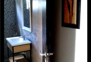 Casa en Venta en Villa Carlos Paz con 2 dorm y 600 m² de lote - Imagen 2