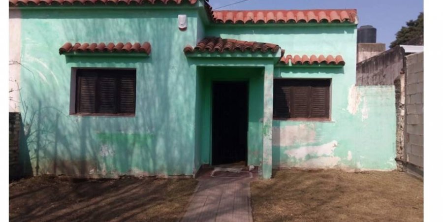 Casa en Venta en Córdoba con 2 dorm., 97 m2 cubiertos y 284 m2 totales - imagen 1
