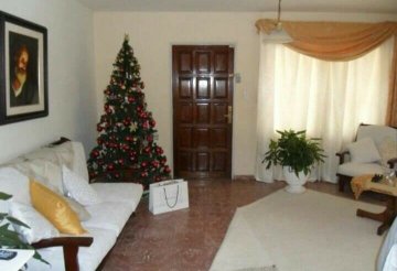 Casa en Venta en Córdoba con 4 o más dorm y 2 cocheras - Imagen 2